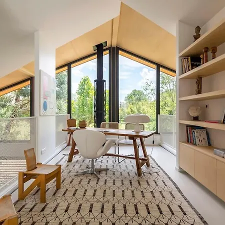 Maison Hana, Piscine Et Climatise, Ecully-lyon Écully