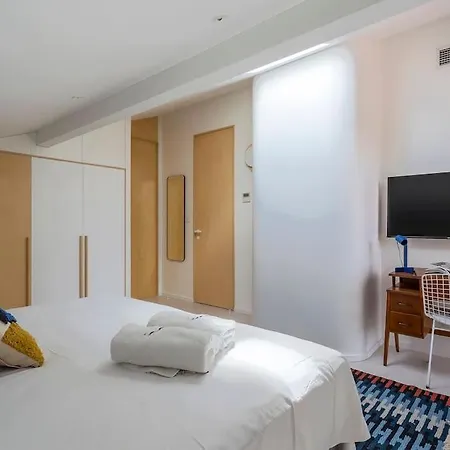Maison Hana, Piscine Et Climatise, Ecully-lyon Apartmán