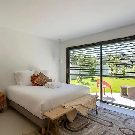 Maison Hana, Piscine Et Climatise, Ecully-lyon